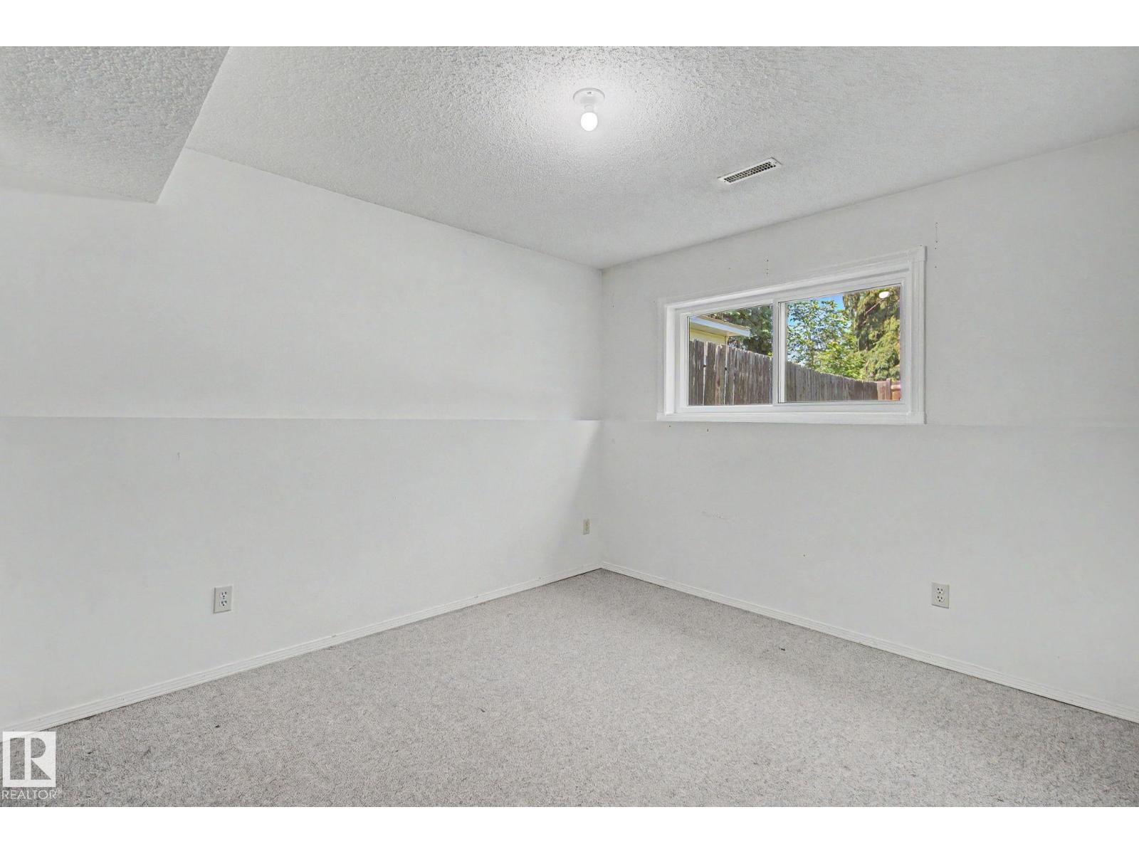2211 Millbourne Rd W NW, Edmonton, Alberta  T6K 0Y3 - Photo 43 - E4496493