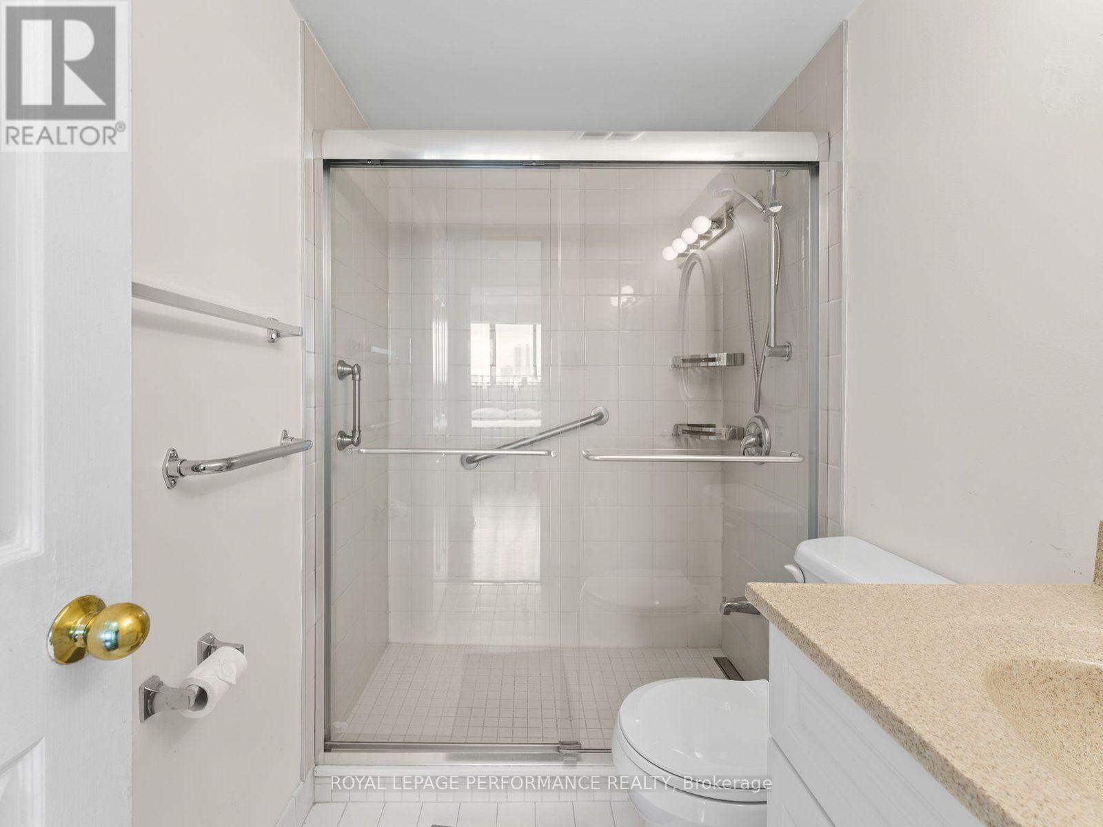 1002 - 757 Victoria Pk Avenue, Toronto, Ontario M4C 5N8 - Photo 17 - E13625754