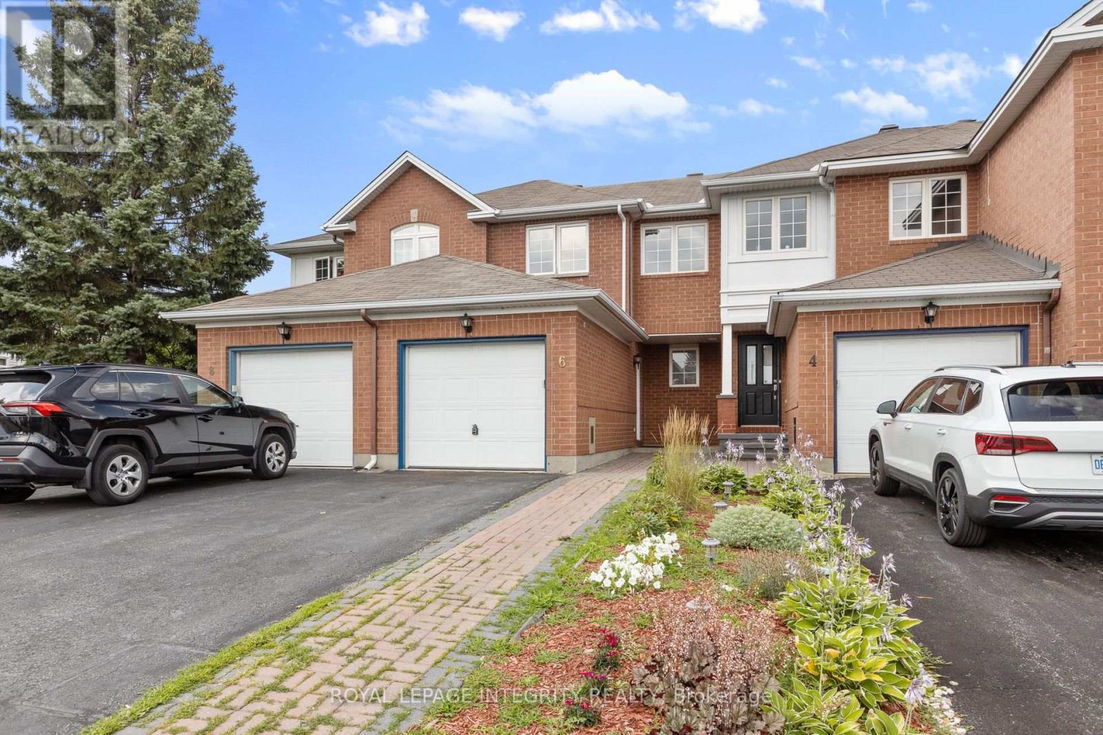 6 CRYSTAL PARK CRESCENT, Ottawa, Ontario