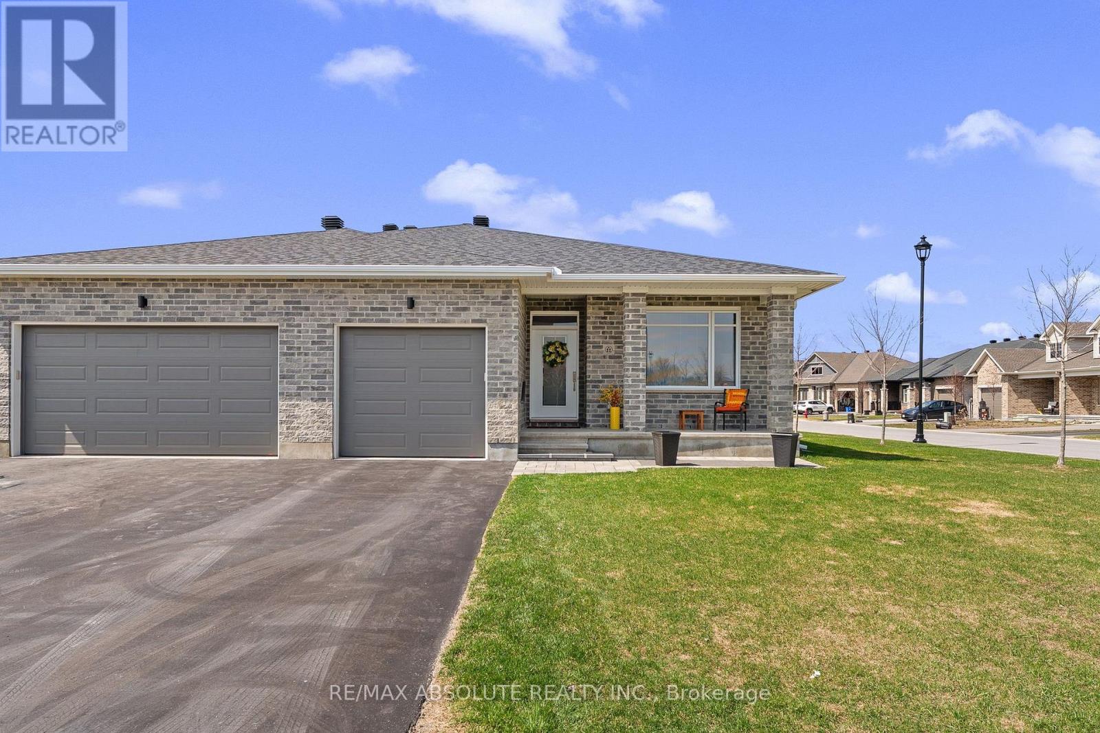 22 ERNIE GODIN WAY, Arnprior, Ontario
