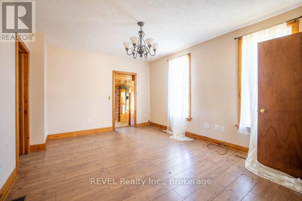 2277 Ridgemount Road, Fort Erie (Stevensville), Ontario  L0S 1S0 - Photo 10 - X13625766