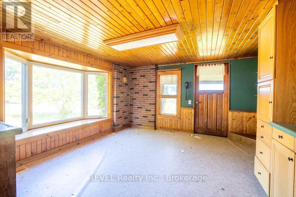 2277 Ridgemount Road, Fort Erie (Stevensville), Ontario  L0S 1S0 - Photo 14 - X13625766