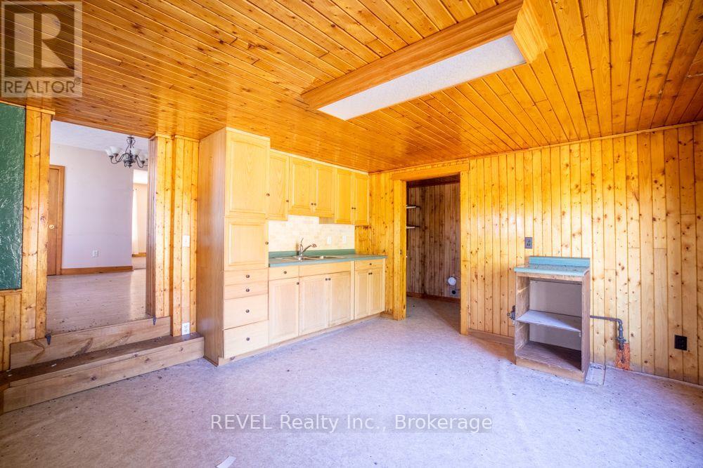 2277 Ridgemount Road, Fort Erie (Stevensville), Ontario  L0S 1S0 - Photo 15 - X13625766