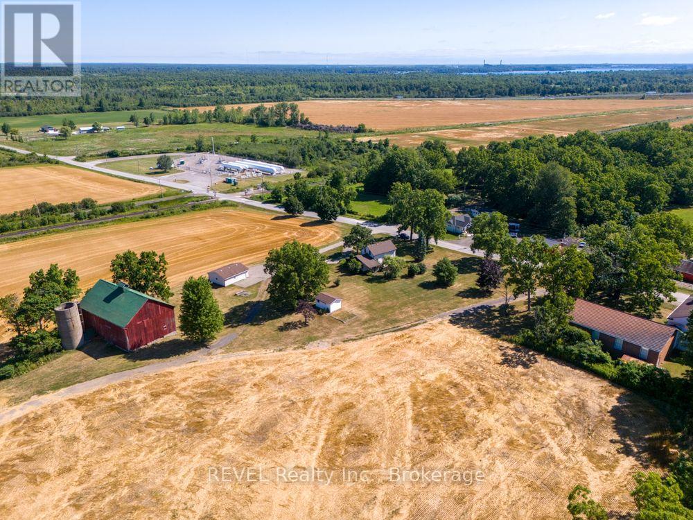 2277 Ridgemount Road, Fort Erie (Stevensville), Ontario  L0S 1S0 - Photo 34 - X13625766
