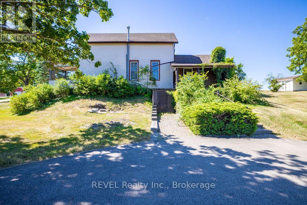 2277 Ridgemount Road, Fort Erie (Stevensville), Ontario  L0S 1S0 - Photo 6 - X13625766
