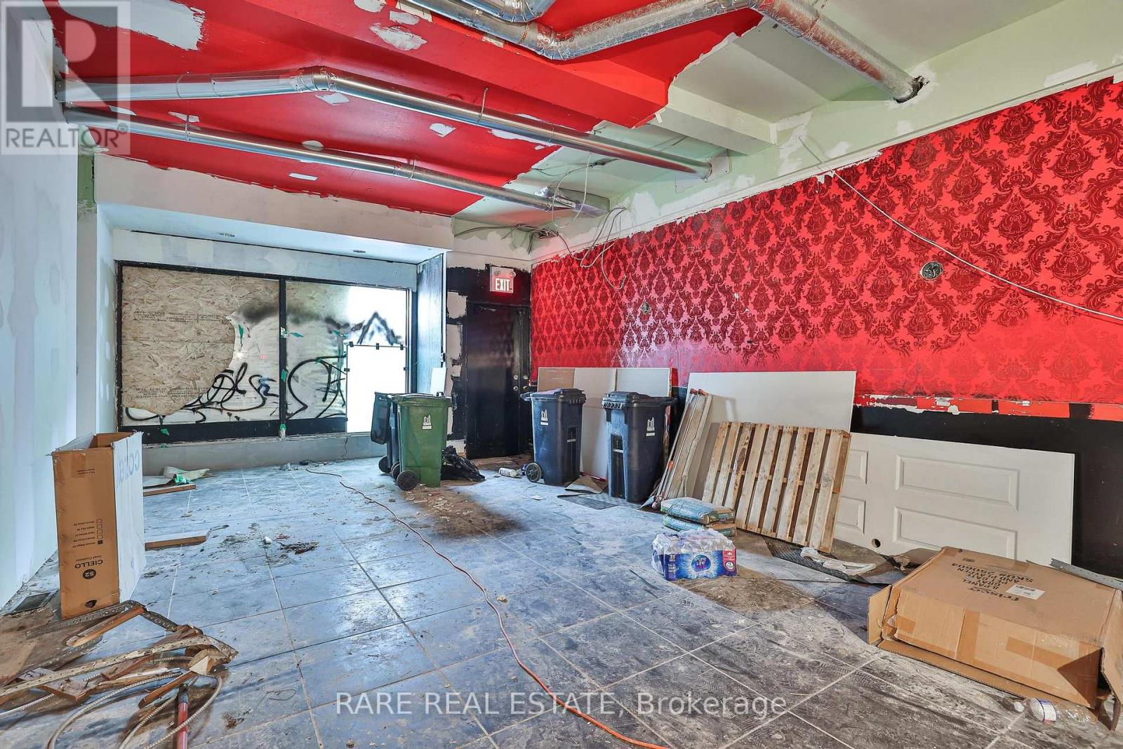 200 Bathurst Street, Toronto, Ontario  M5T 2R8 - Photo 3 - C13625564
