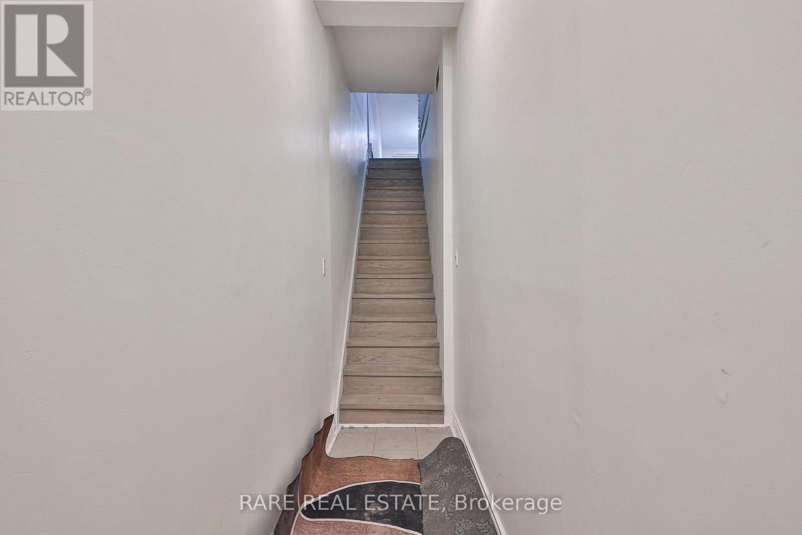 200 Bathurst Street, Toronto, Ontario  M5T 2R8 - Photo 6 - C13625564