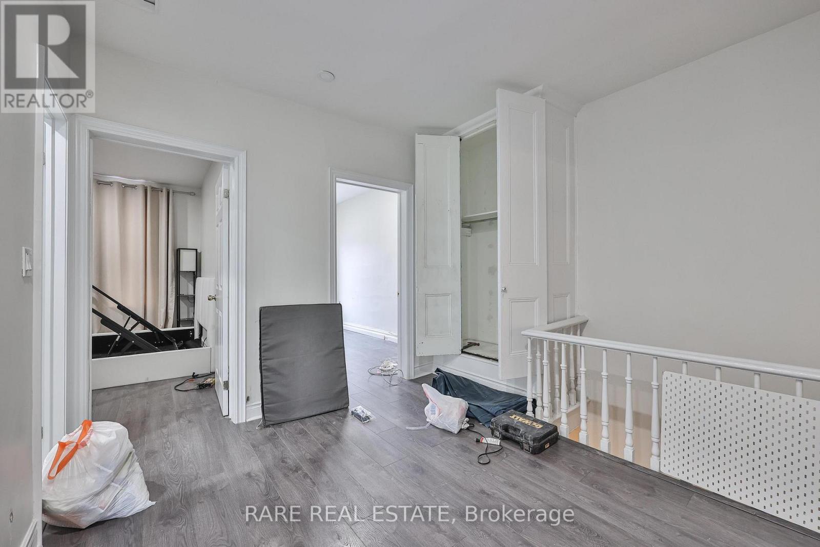 200 Bathurst Street, Toronto, Ontario  M5T 2R8 - Photo 8 - C13625564