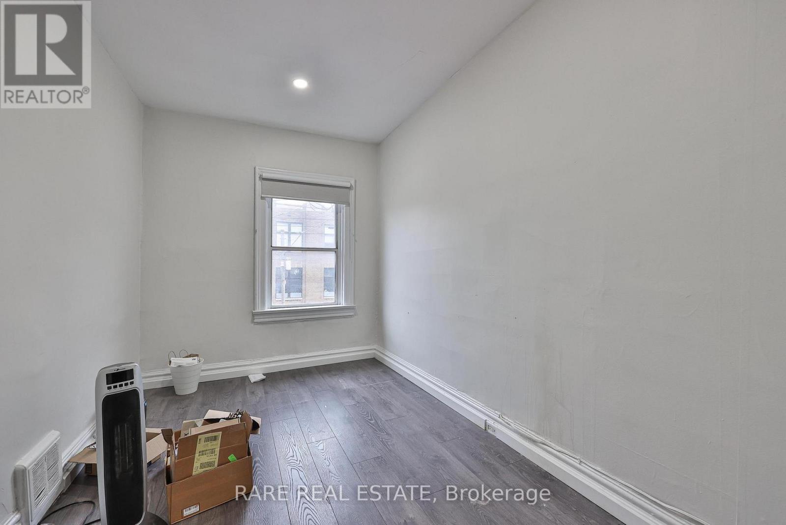 200 Bathurst Street, Toronto, Ontario  M5T 2R8 - Photo 12 - C13625574