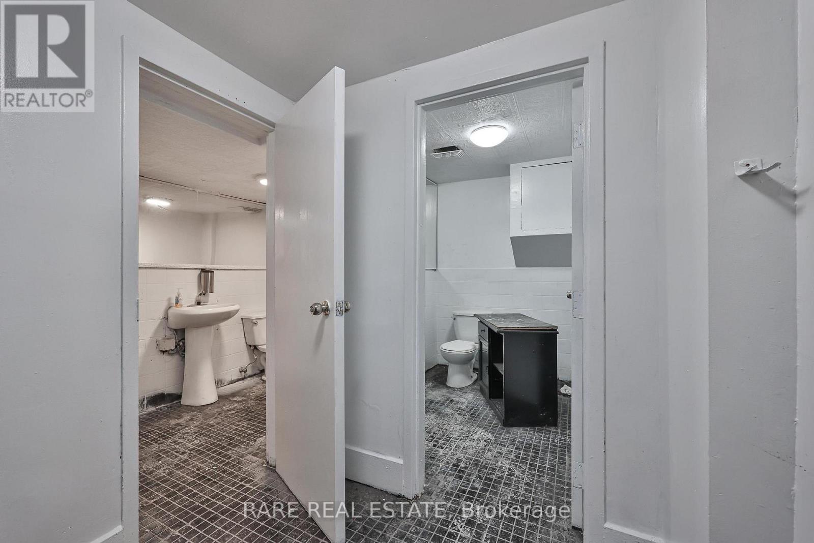 200 Bathurst Street, Toronto, Ontario  M5T 2R8 - Photo 16 - C13625594