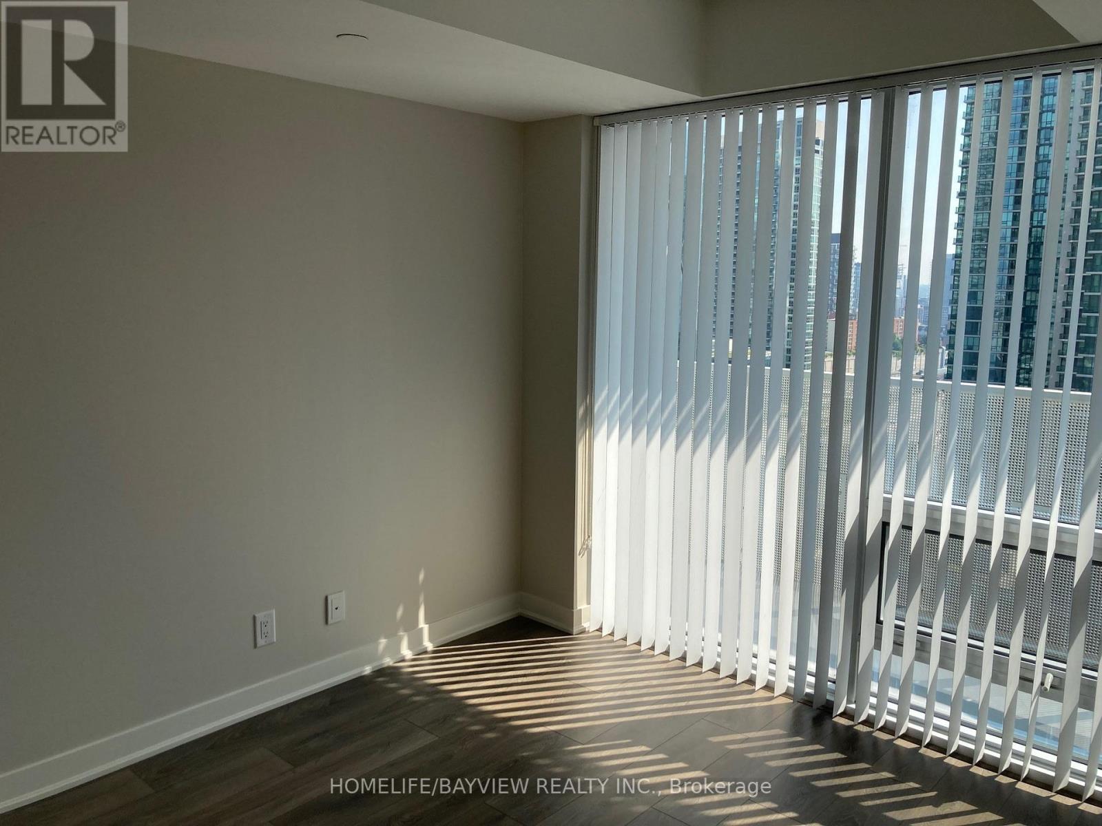 2006 - 88 Harbour Street, Toronto, Ontario  M5J 0C3 - Photo 8 - C13625652