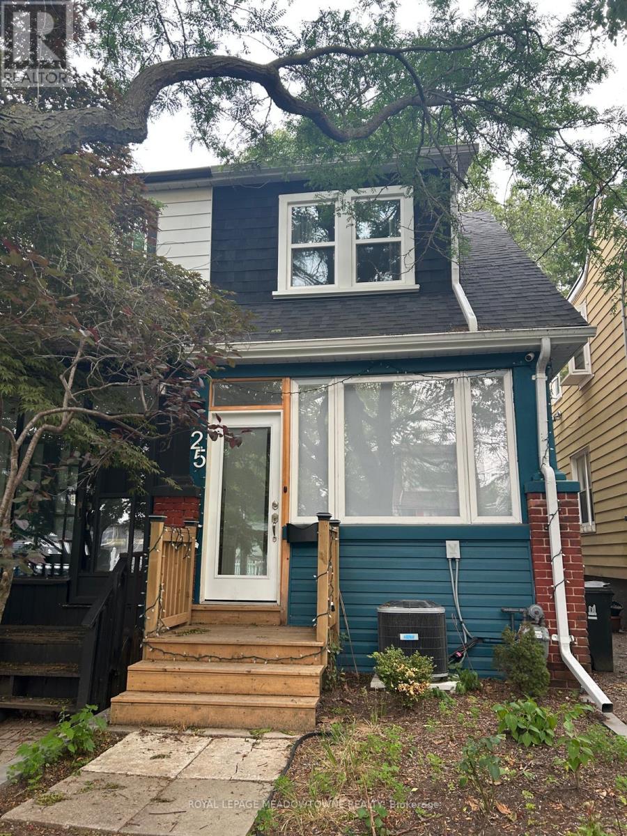 25 Copeland Avenue, Toronto, Ontario  M4C 1A9 - Photo 27 - E13625724