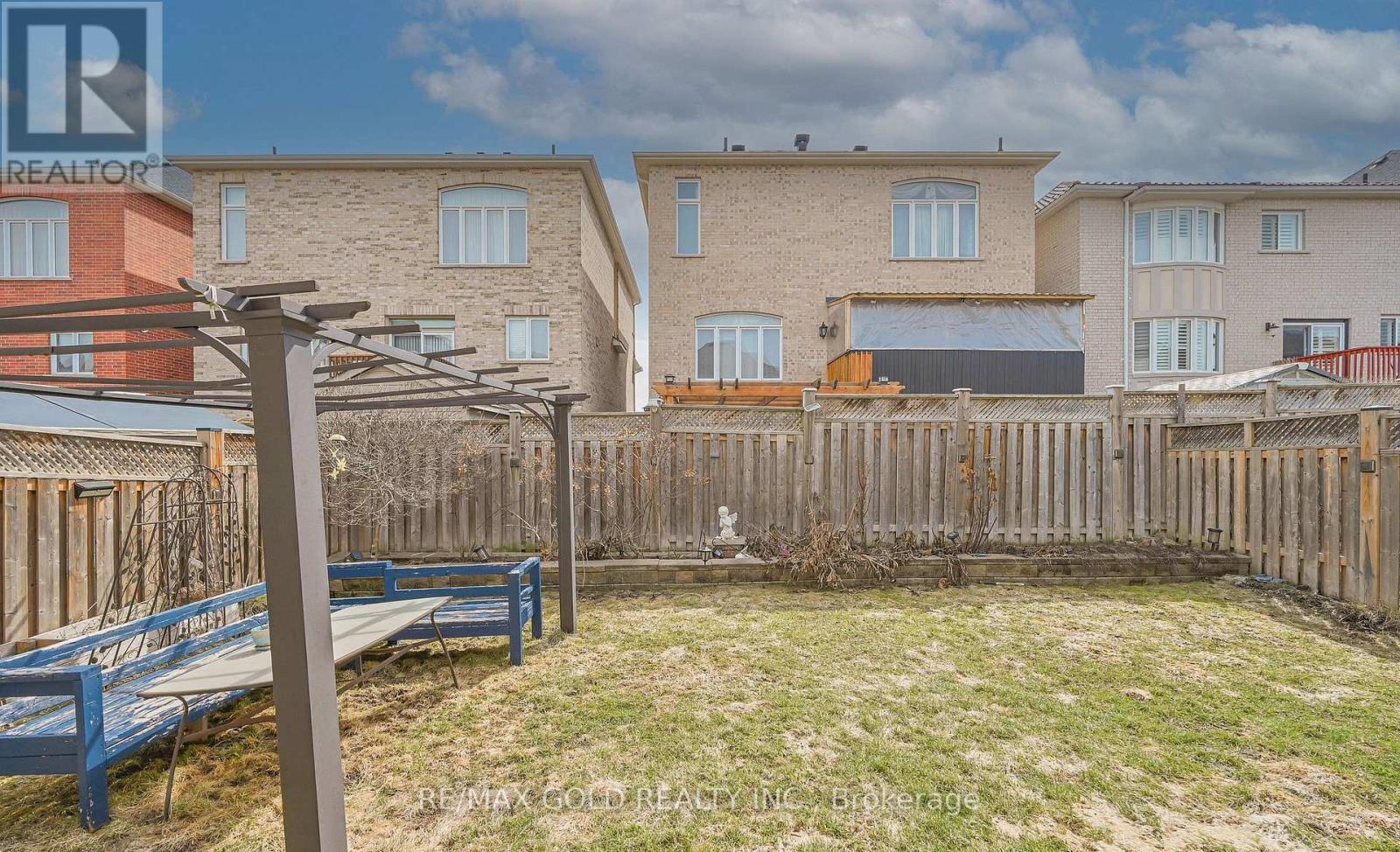 7 Bellotti Crescent, Ajax, Ontario  L1Z 0M2 - Photo 37 - E13625784