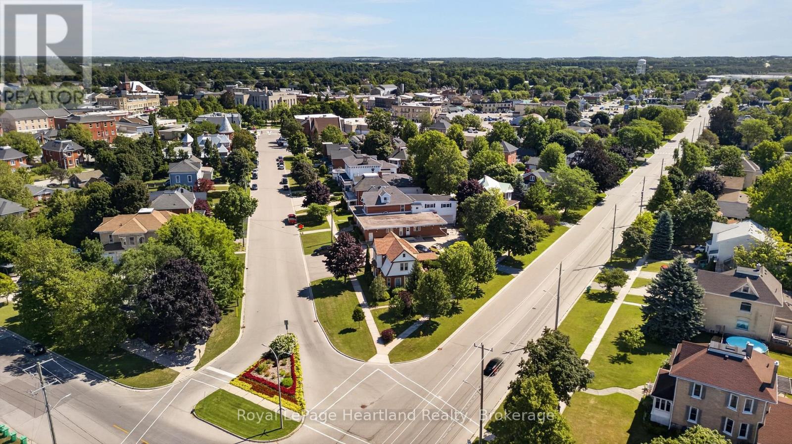 85 Montreal Street, Goderich, Ontario  N7A 2G5 - Photo 2 - X13625604