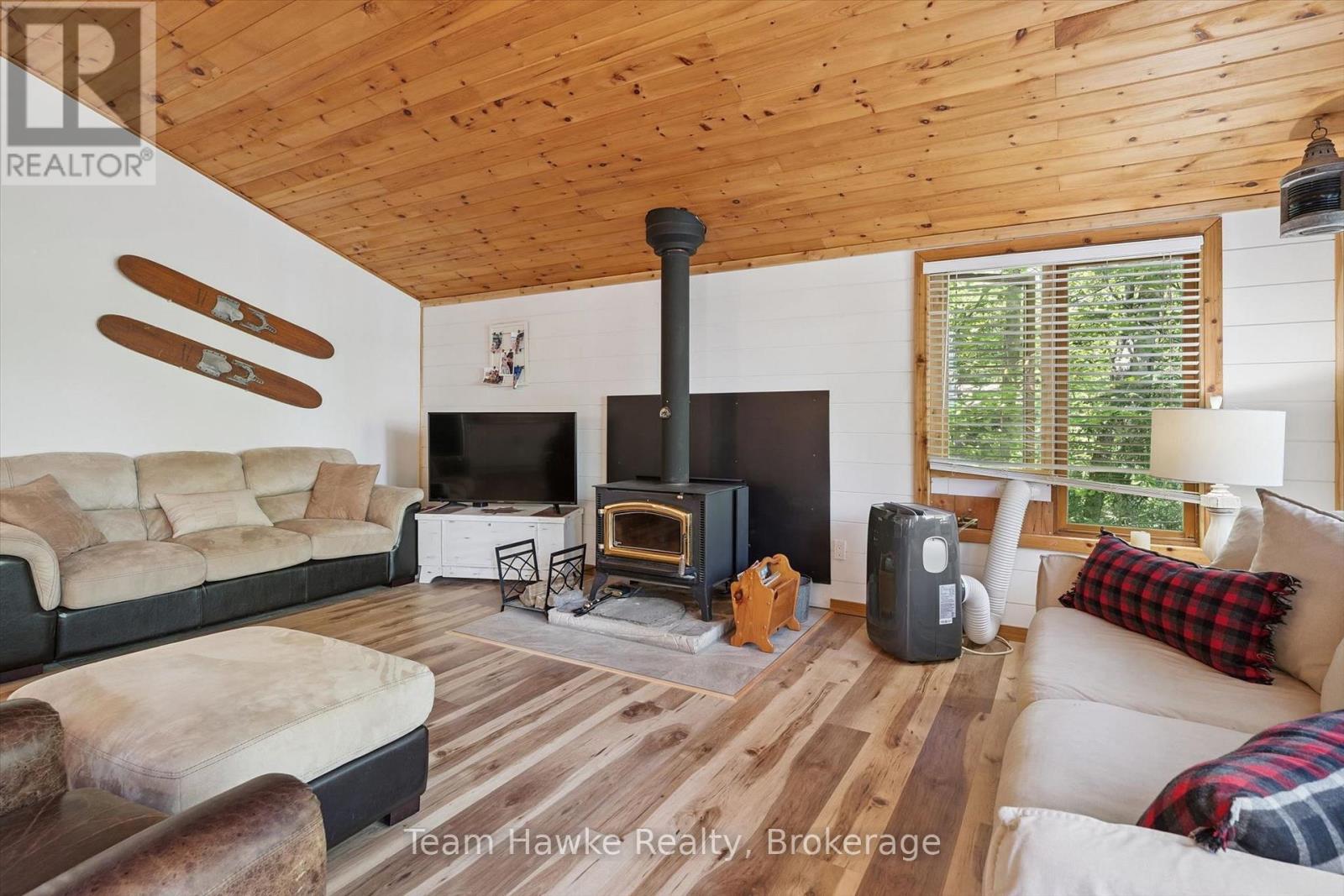 3359 Maple Ridge Road, Algonquin Highlands, Ontario  P0A 1E0 - Photo 11 - X13625664