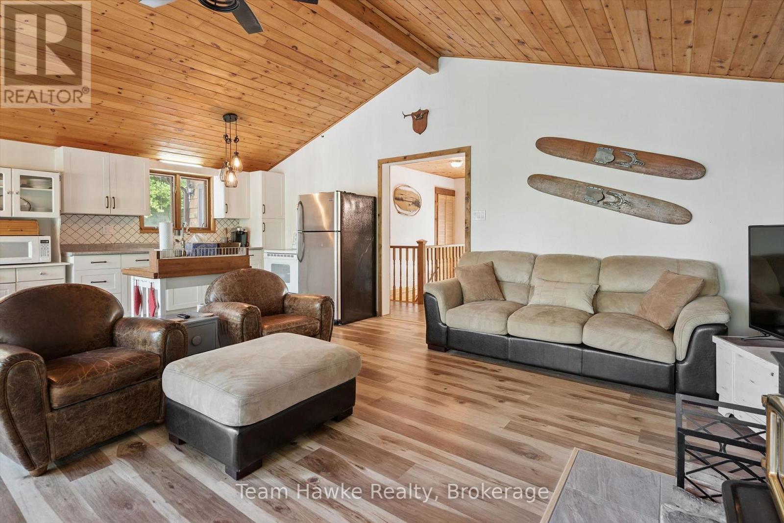 3359 Maple Ridge Road, Algonquin Highlands, Ontario  P0A 1E0 - Photo 12 - X13625664