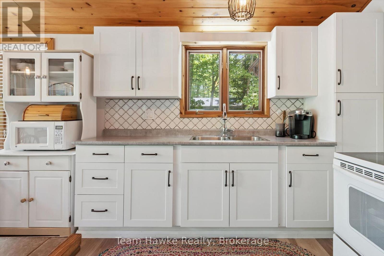 3359 Maple Ridge Road, Algonquin Highlands, Ontario  P0A 1E0 - Photo 17 - X13625664
