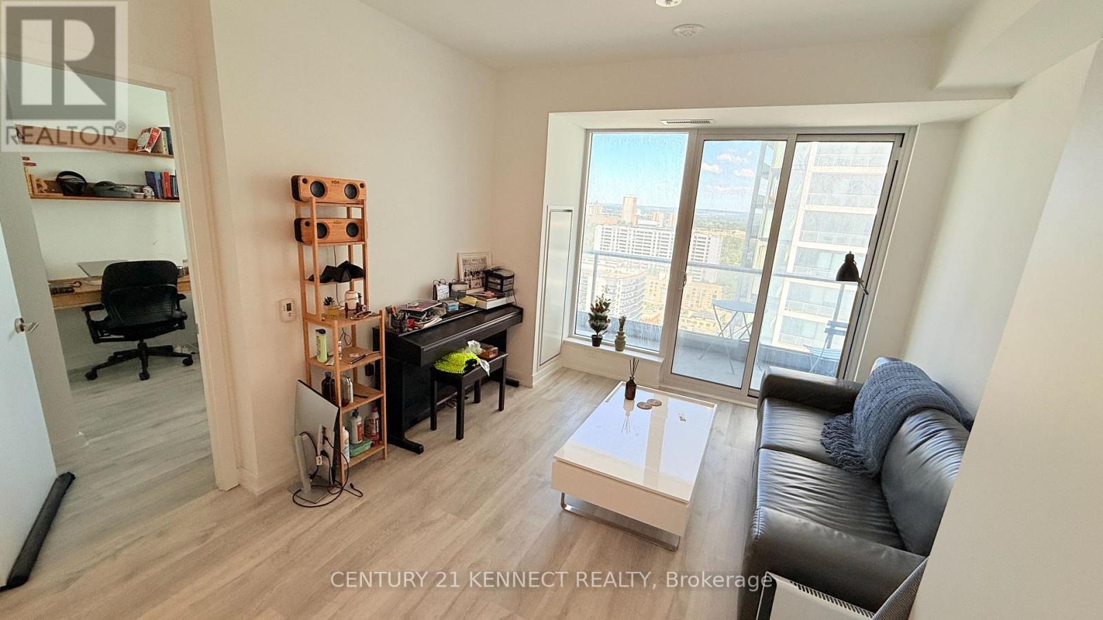 S2110 - 8 Olympic Garden Drive, Toronto, Ontario M2M 0B9 - Photo 5 - C13623618