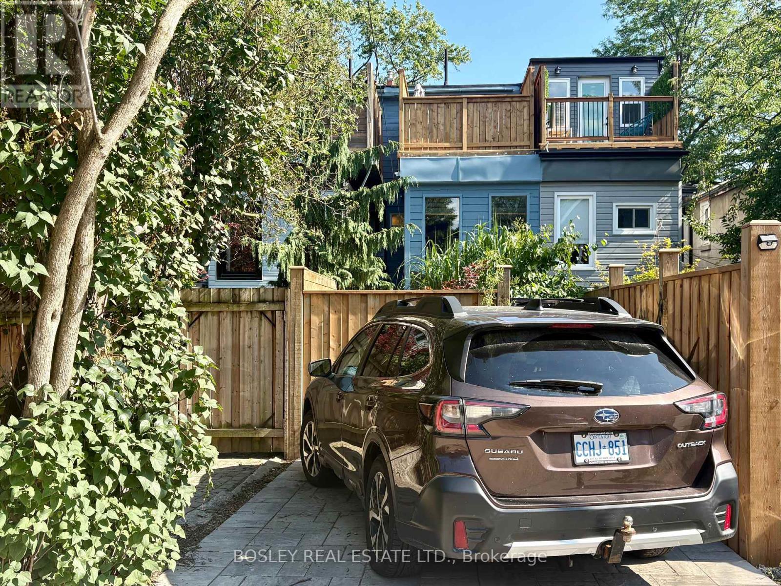 16 Blong Avenue, Toronto, Ontario  M4M 1P2 - Photo 43 - E13598236