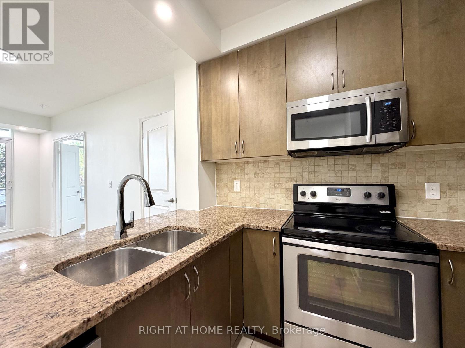 214 - 9235 Jane Street, Vaughan (Maple), Ontario  L6A 0J8 - Photo 10 - N13625666
