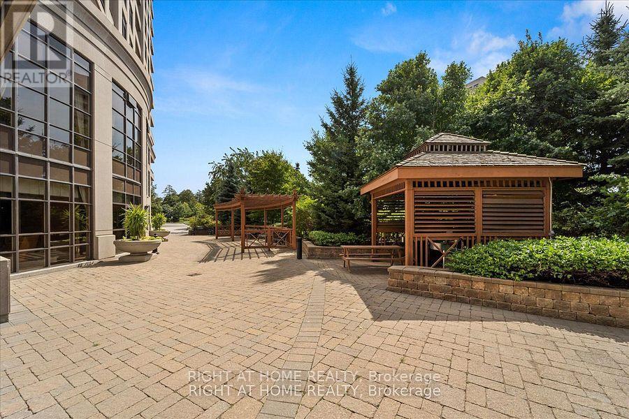 214 - 9235 Jane Street, Vaughan (Maple), Ontario  L6A 0J8 - Photo 3 - N13625666