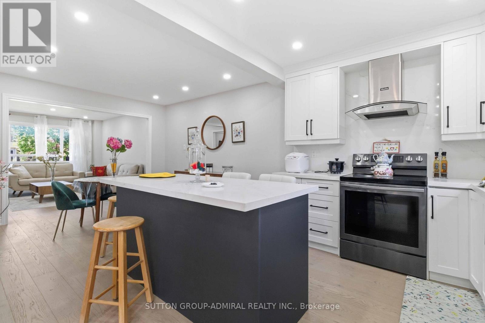 Main & Upper Flr - 87 Marita Place, Vaughan (Glen Shields), Ontario  L4K 3J5 - Photo 13 - N13625668