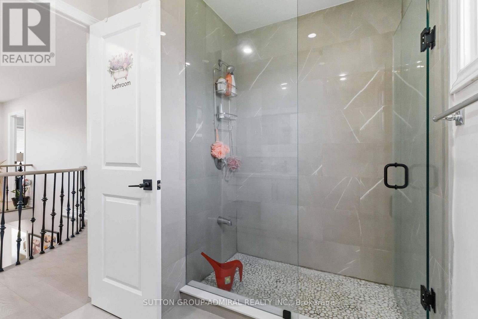 Main & Upper Flr - 87 Marita Place, Vaughan (Glen Shields), Ontario  L4K 3J5 - Photo 19 - N13625668