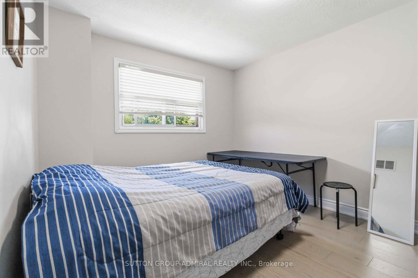Main & Upper Flr - 87 Marita Place, Vaughan (Glen Shields), Ontario  L4K 3J5 - Photo 24 - N13625668