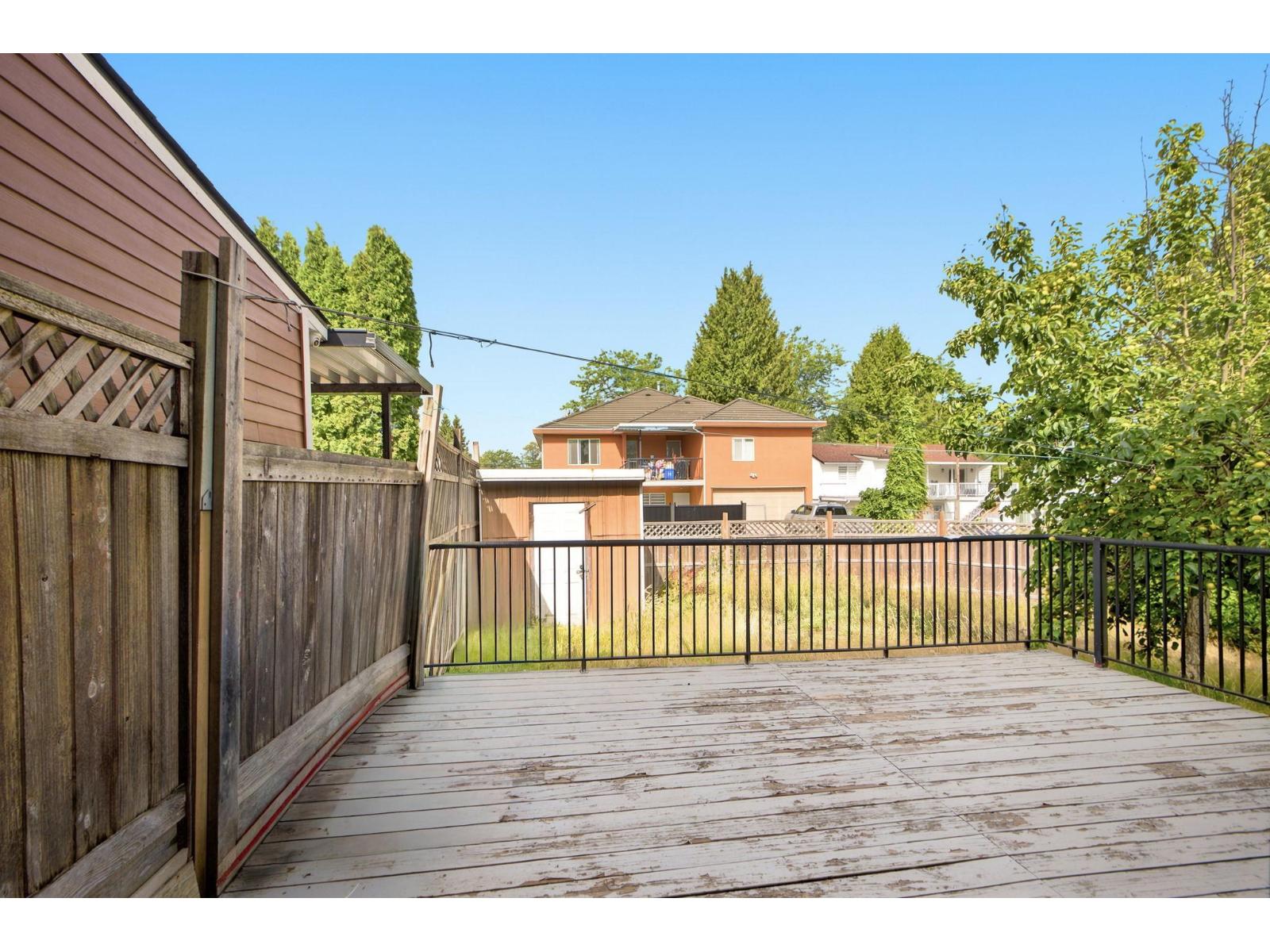 9443 132a Street, Surrey, British Columbia  V3V 6W3 - Photo 23 - R3150156
