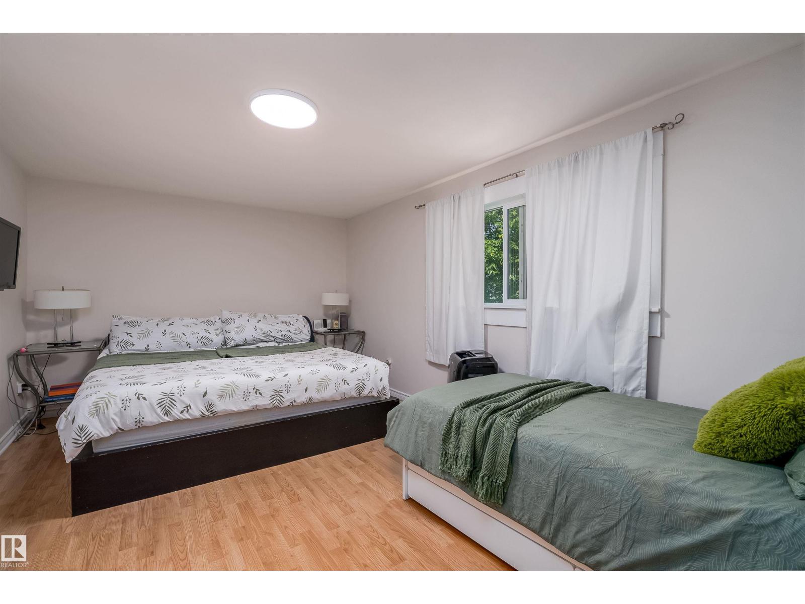 11236 40 Av NW, Edmonton, Alberta  T6J 0R2 - Photo 24 - E4501588