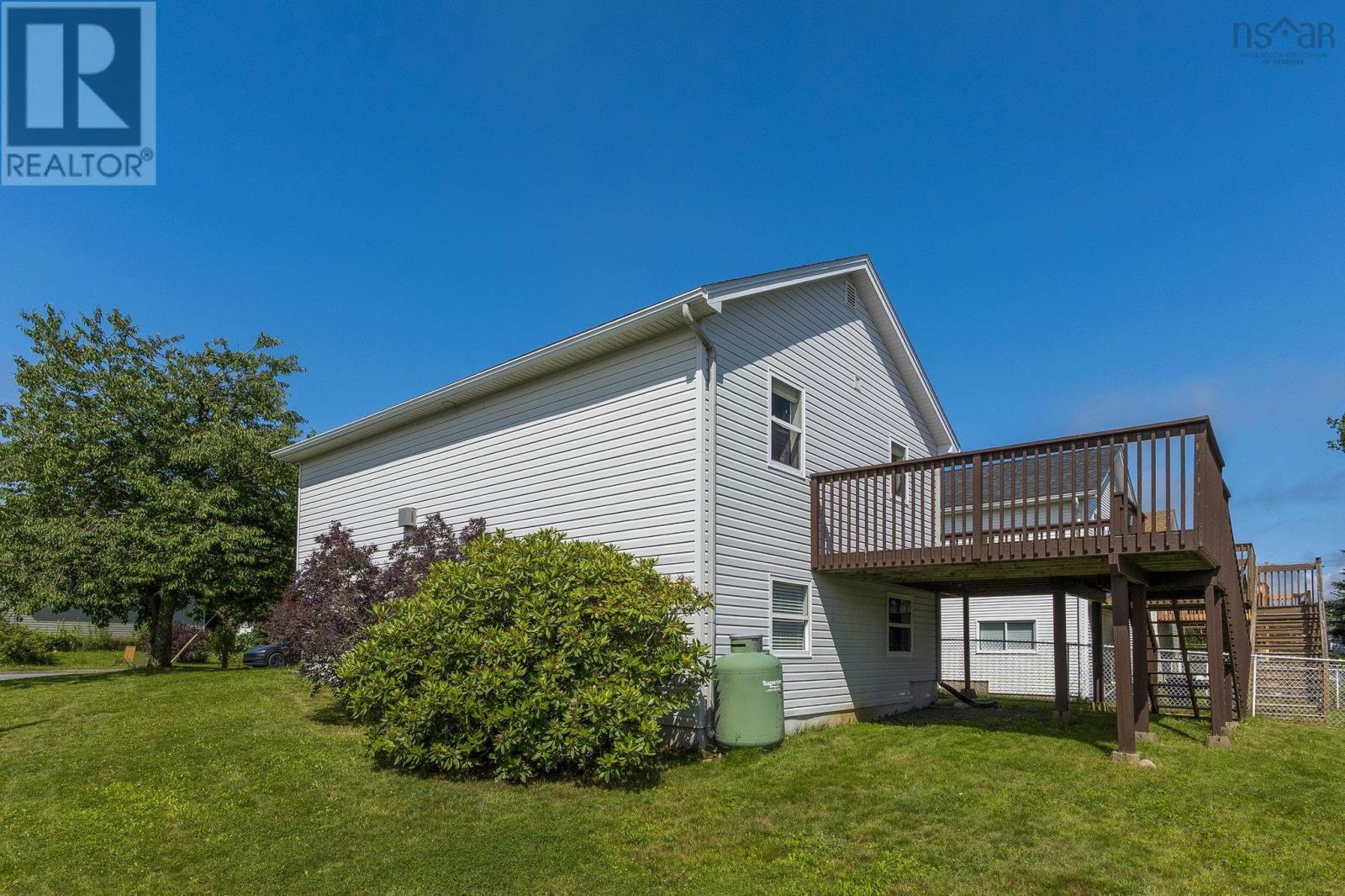 1 Jeep Crescent, Eastern Passage, Nova Scotia  B3G 1P5 - Photo 3 - 202619218
