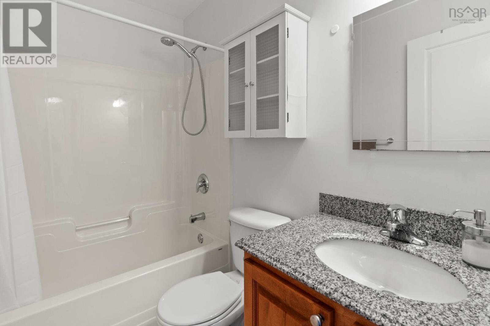 72 Fleetview Drive, Halifax, Nova Scotia  B3M 4W8 - Photo 27 - 202619275