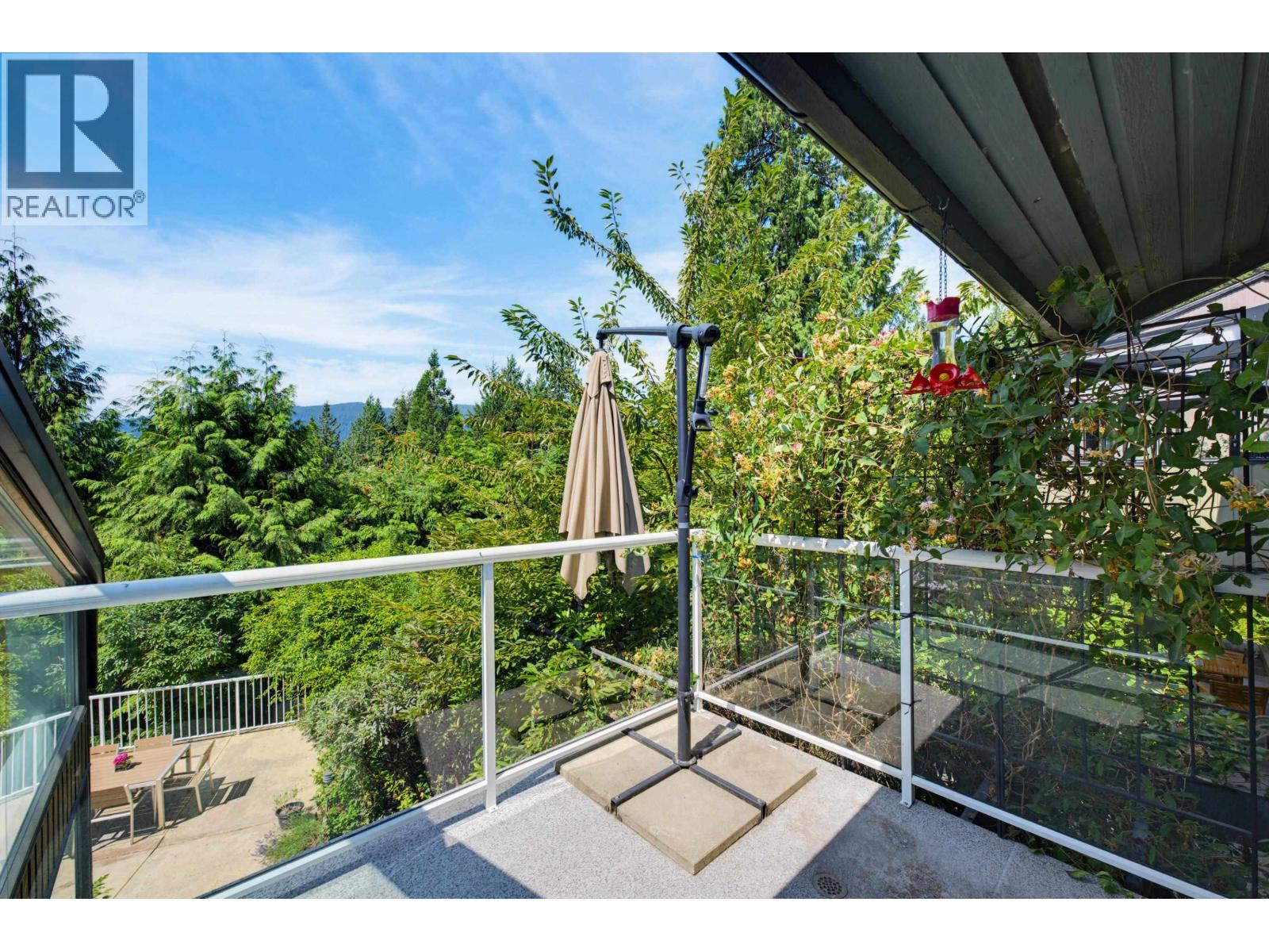 5623 Eagle Court, North Vancouver, British Columbia  V7R 4V4 - Photo 11 - R3150275