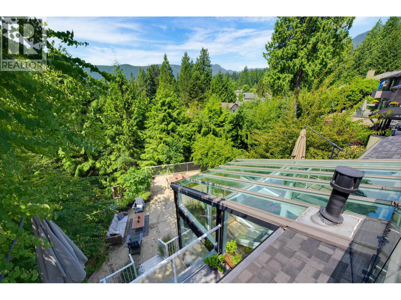5623 Eagle Court, North Vancouver, British Columbia  V7R 4V4 - Photo 28 - R3150275