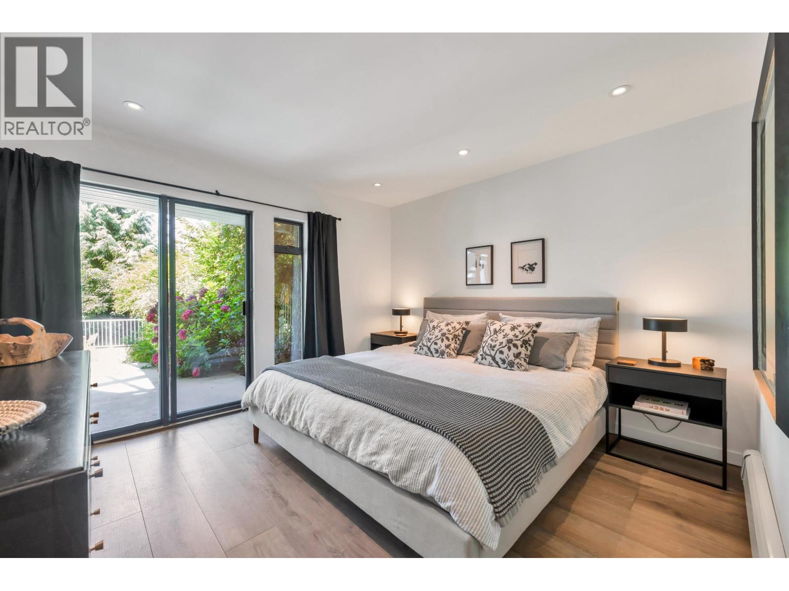 5623 Eagle Court, North Vancouver, British Columbia  V7R 4V4 - Photo 34 - R3150275