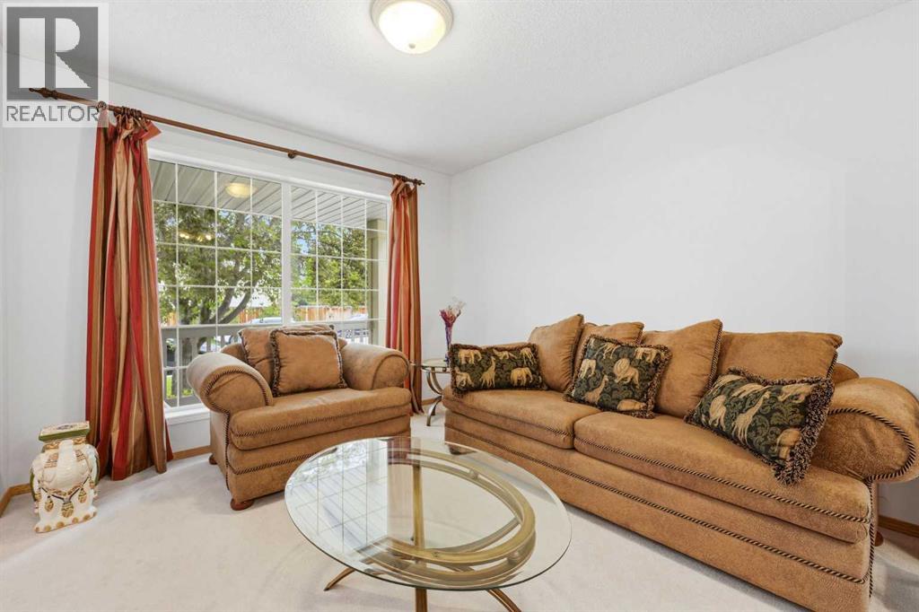 67 Sienna Heights Way Sw, Calgary, Alberta  T3H 3T6 - Photo 5 - A2322049
