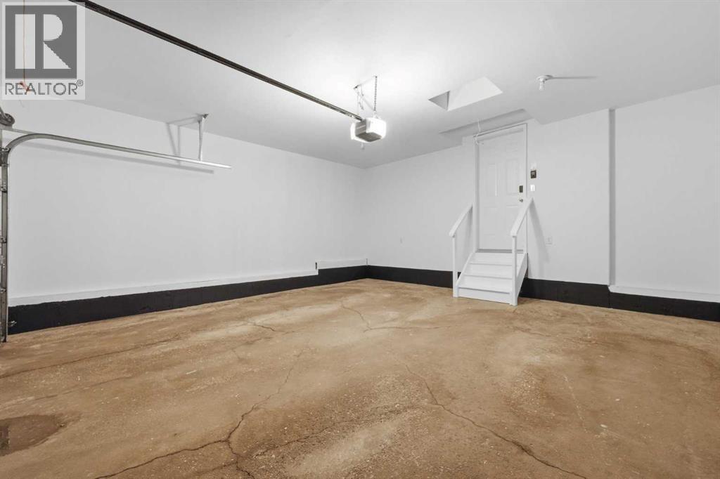 67 Sienna Heights Way Sw, Calgary, Alberta  T3H 3T6 - Photo 35 - A2322049