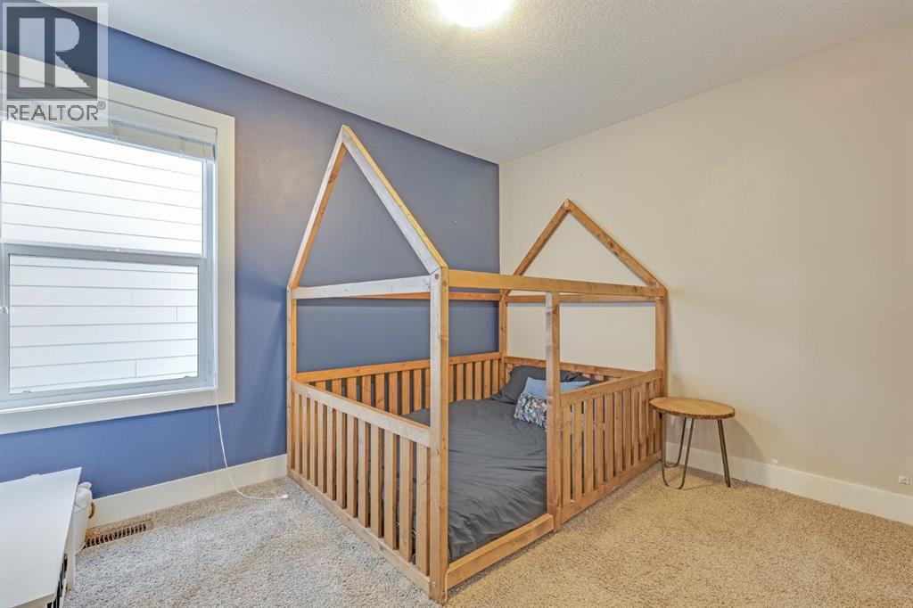 198 Mahogany Passage SE, Calgary, Alberta  T3M 2J7 - Photo 32 - A2324628