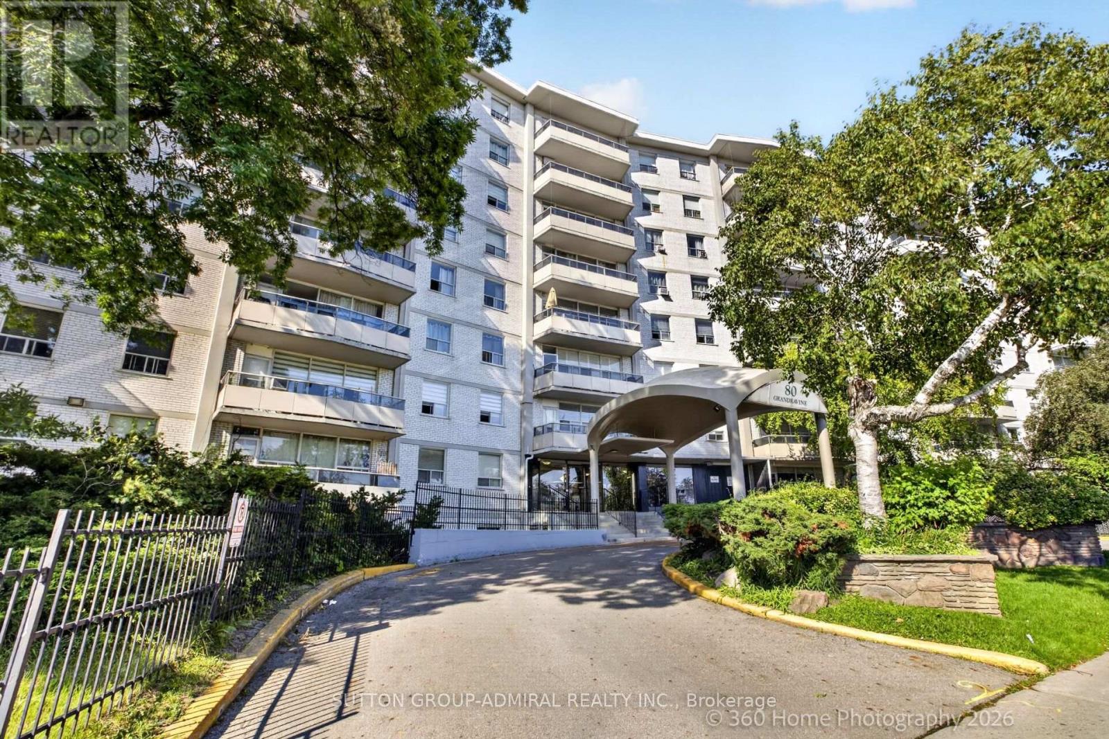 202 - 80 GRANDRAVINE DRIVE, Toronto, Ontario