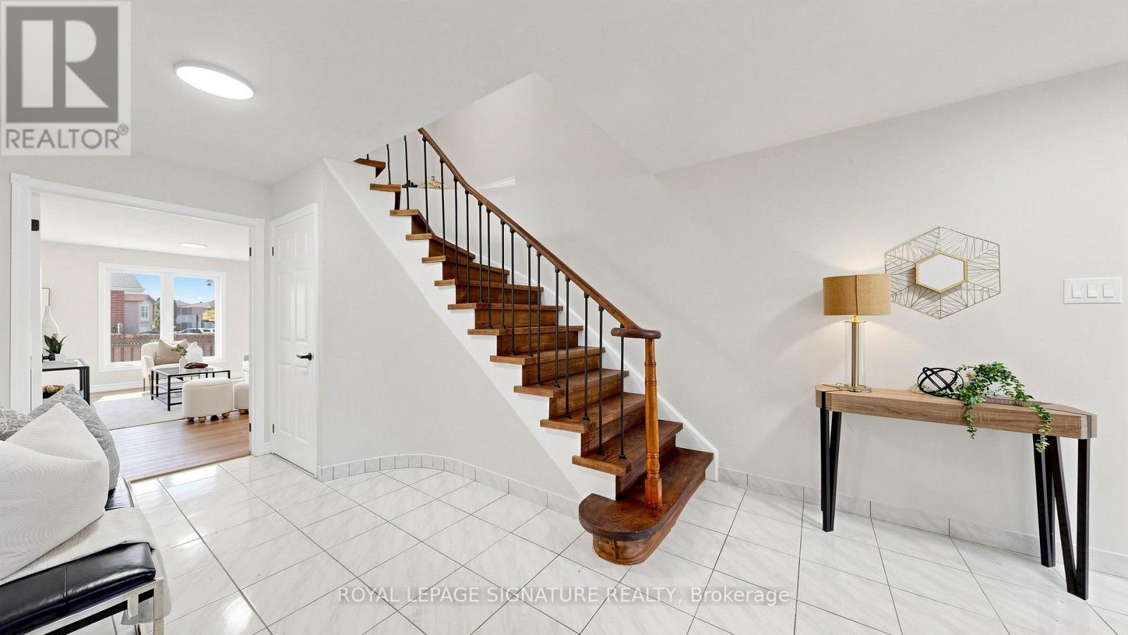 784 Galloway Crescent, Mississauga, Ontario  L5C 3T9 - Photo 21 - W13625612