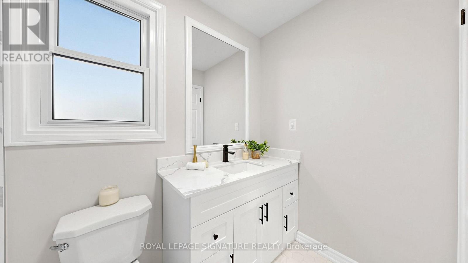 784 Galloway Crescent, Mississauga, Ontario  L5C 3T9 - Photo 28 - W13625612