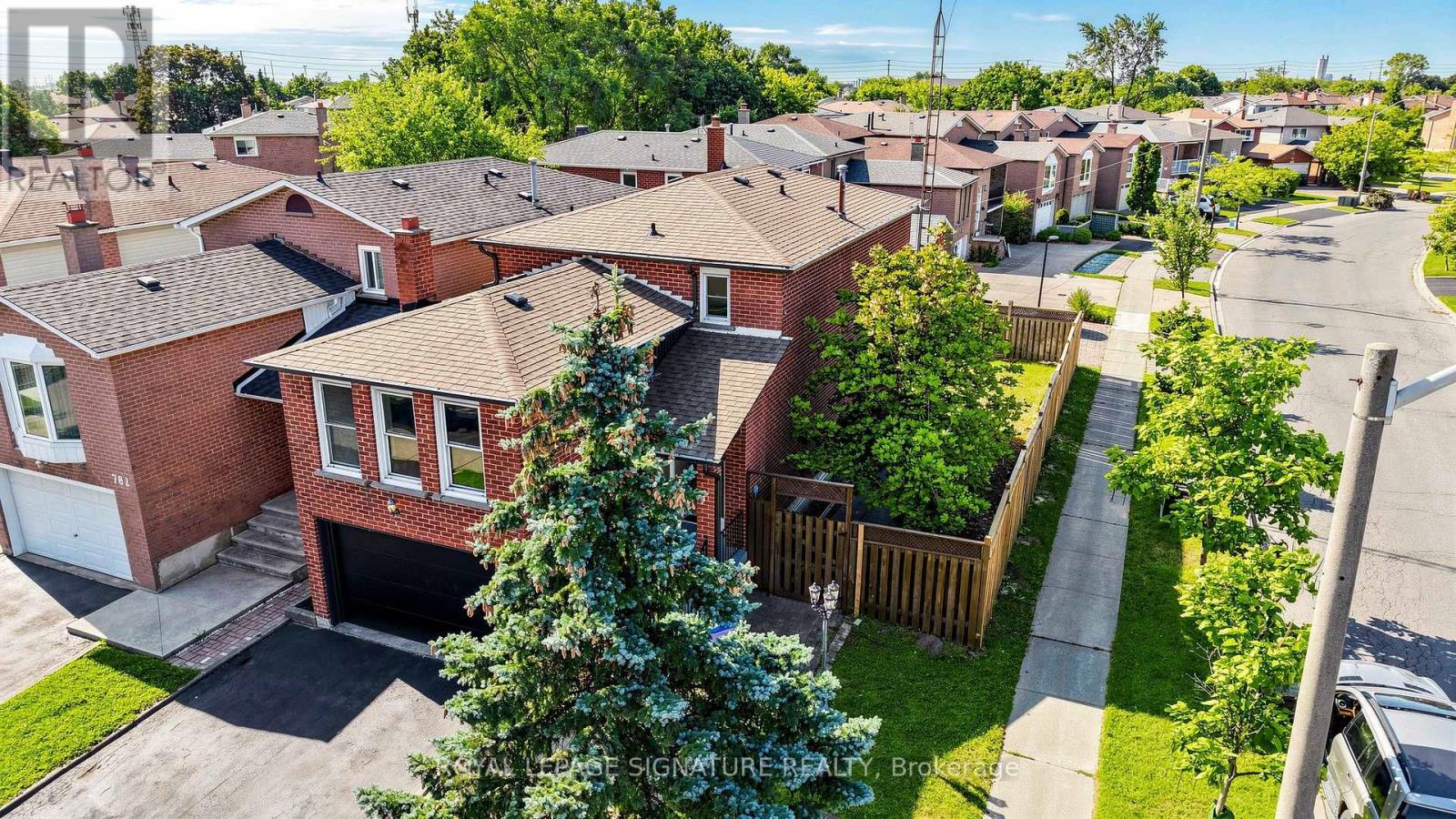 784 Galloway Crescent, Mississauga, Ontario  L5C 3T9 - Photo 49 - W13625612