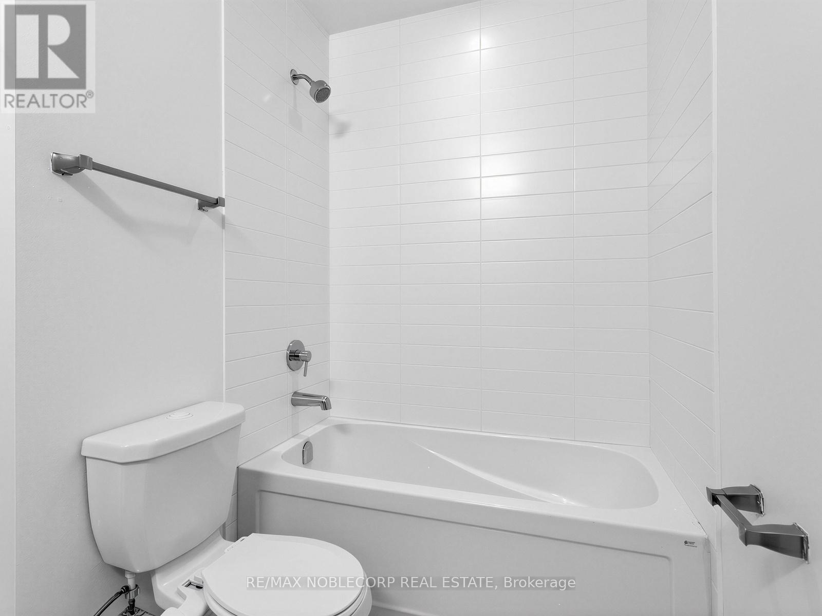 1705 - 840 Queens Plate Drive, Toronto, Ontario  M9W 0E7 - Photo 27 - W13625636