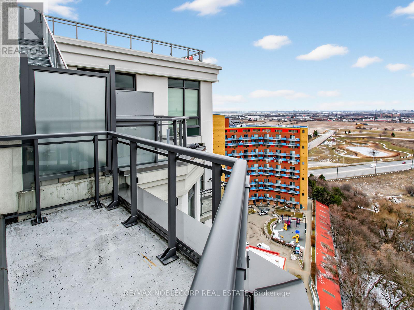 1705 - 840 Queens Plate Drive, Toronto, Ontario  M9W 0E7 - Photo 28 - W13625636