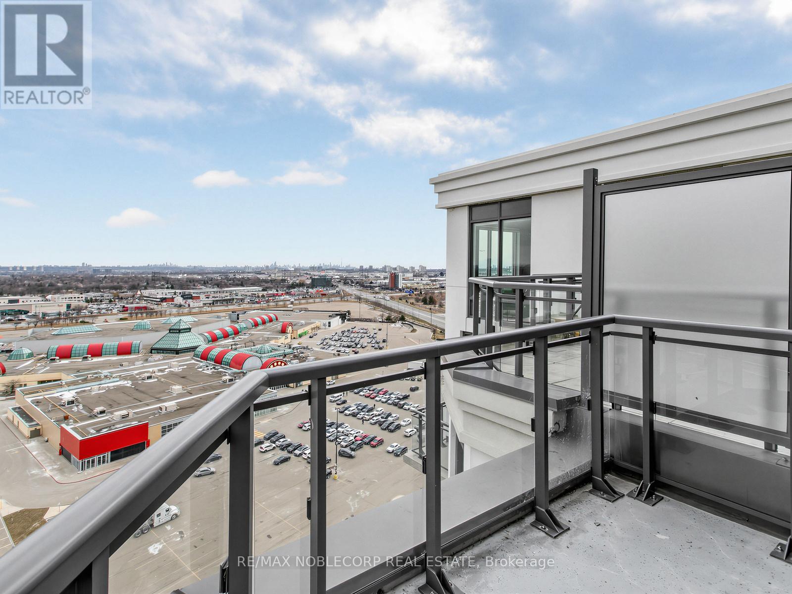 1705 - 840 Queens Plate Drive, Toronto, Ontario  M9W 0E7 - Photo 31 - W13625636