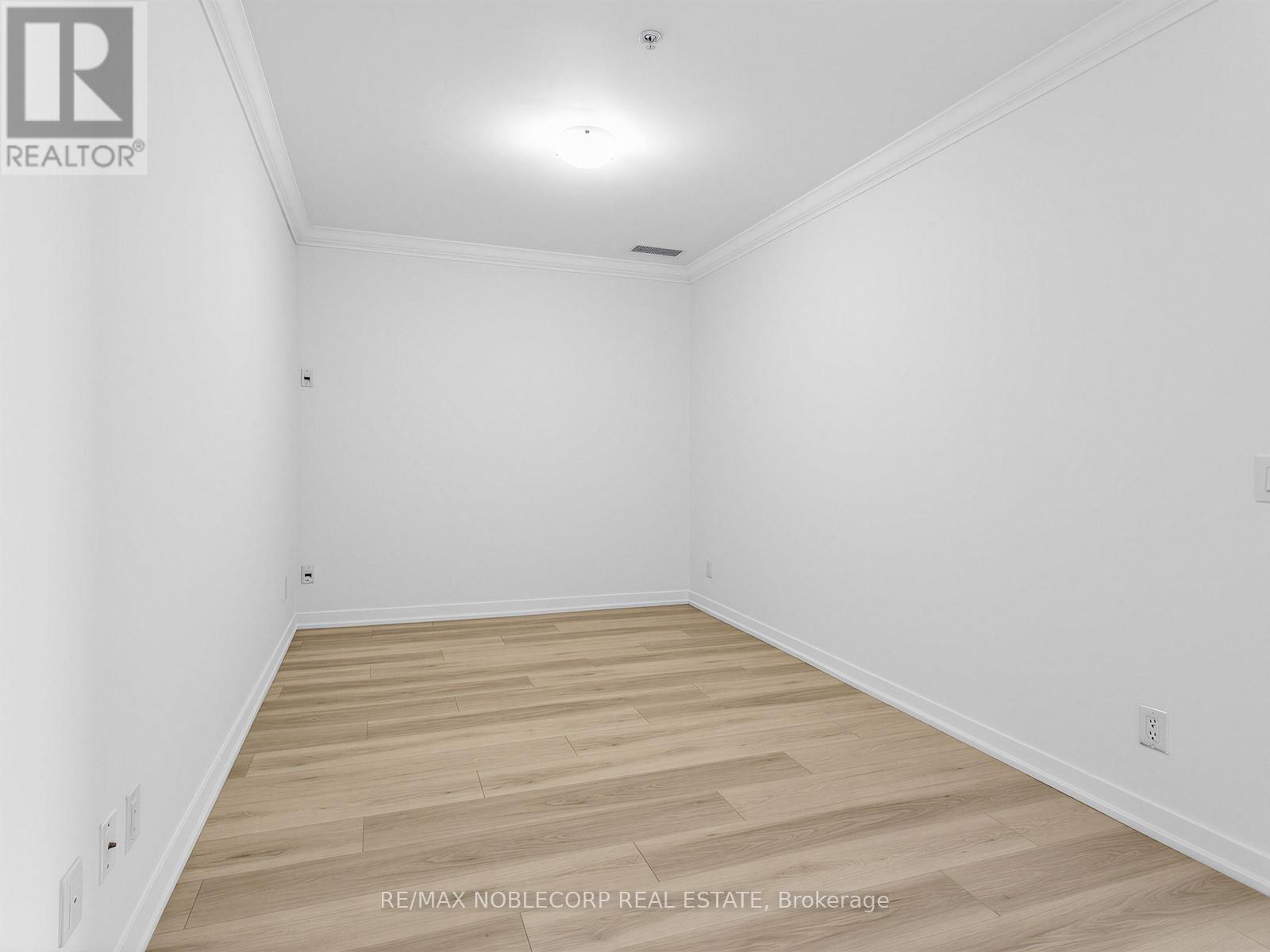 1705 - 840 Queens Plate Drive, Toronto, Ontario  M9W 0E7 - Photo 6 - W13625636