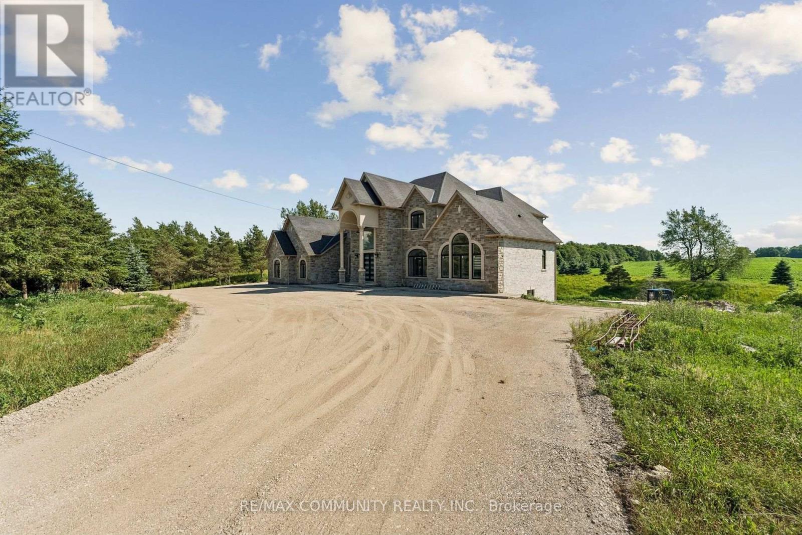 18118 Heart Lake Road, Caledon, Ontario  L7K 2A4 - Photo 4 - W13625704