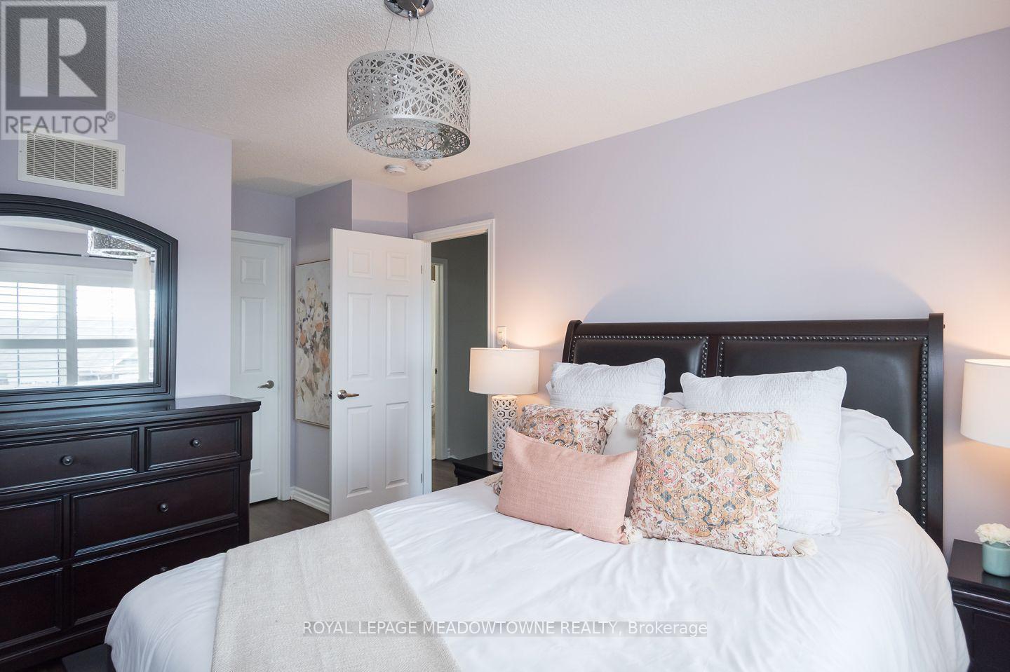 298 Reis Place, Milton, Ontario  L9E 0A9 - Photo 39 - W13625718