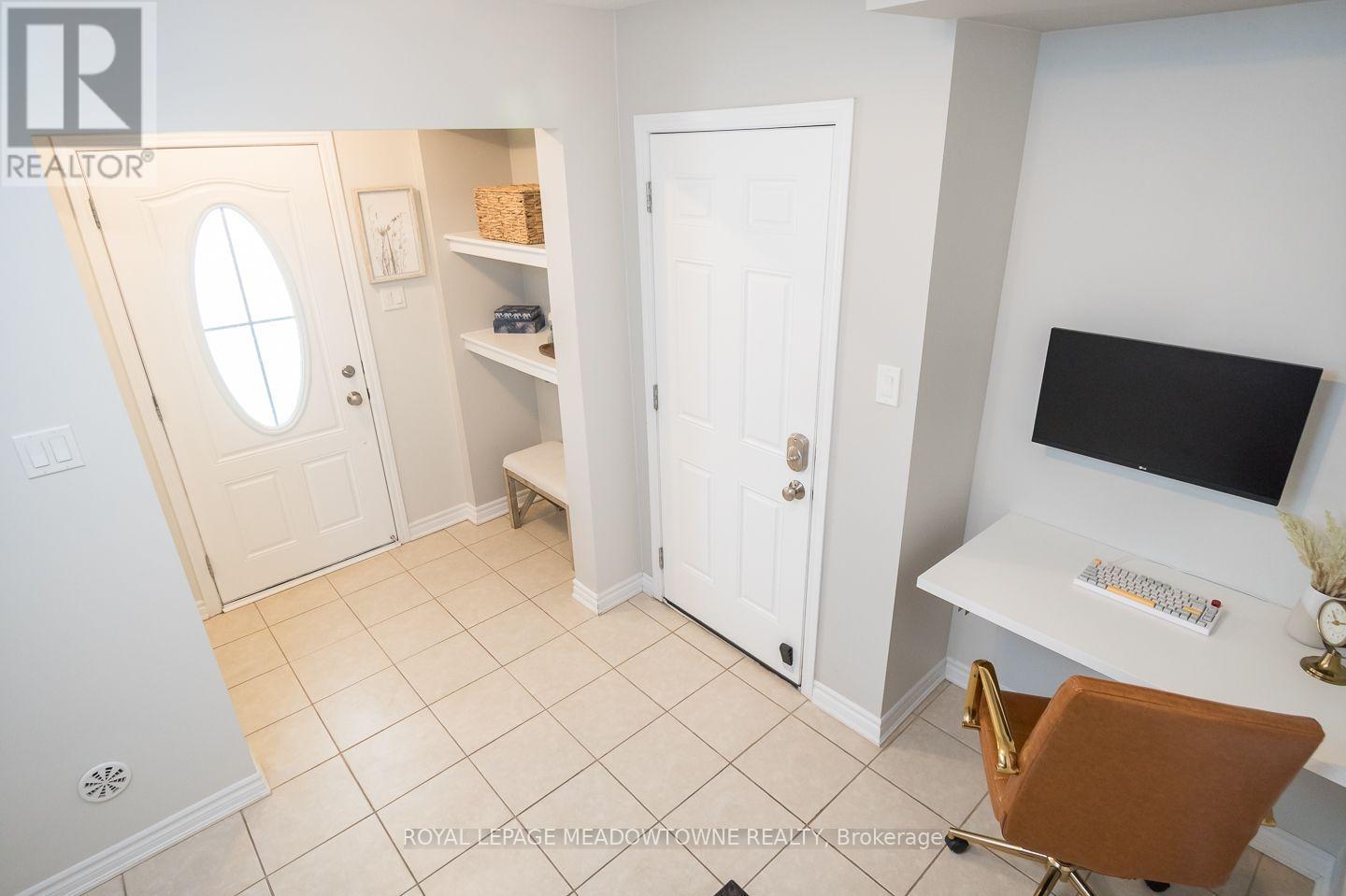 298 Reis Place, Milton, Ontario  L9E 0A9 - Photo 5 - W13625718