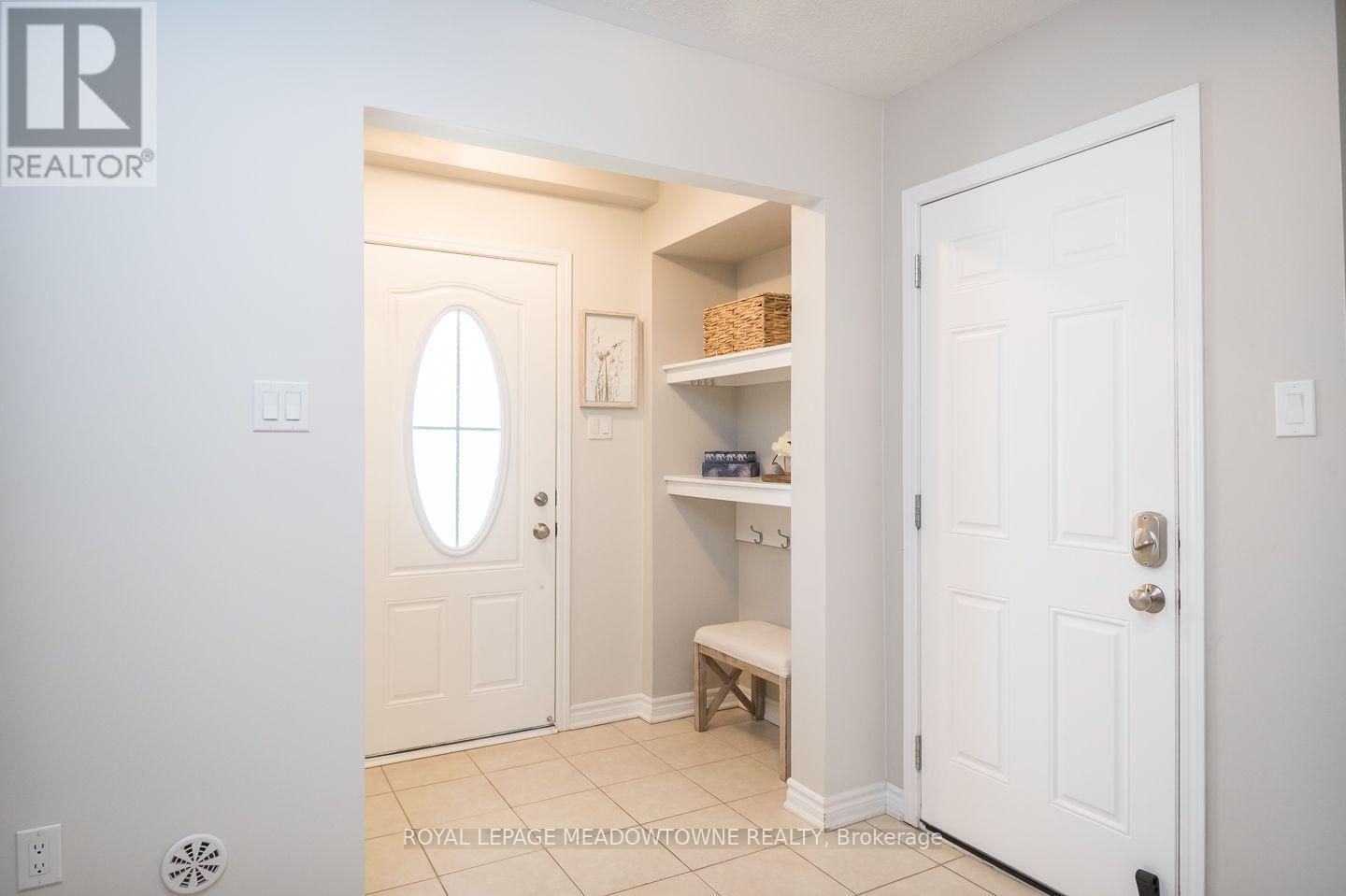 298 Reis Place, Milton, Ontario  L9E 0A9 - Photo 7 - W13625718